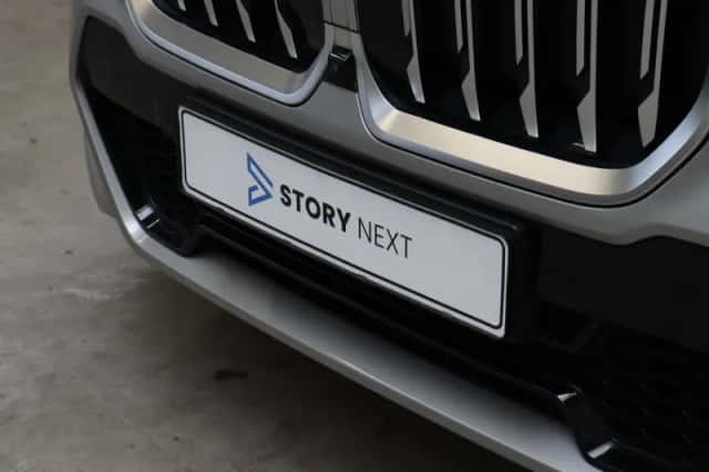 BMW X1 (2023) thumbnail 5