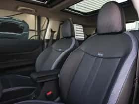MINI Hatchback (2024) thumbnail 11