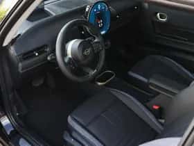 MINI Hatchback (2024) thumbnail 12