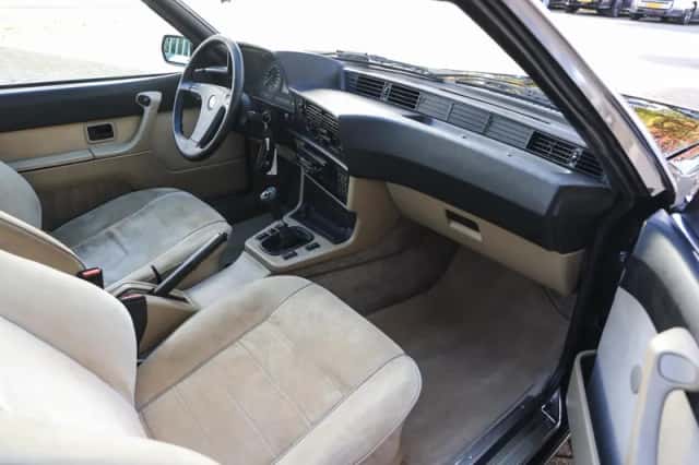BMW 6-Serie (1983) thumbnail 4