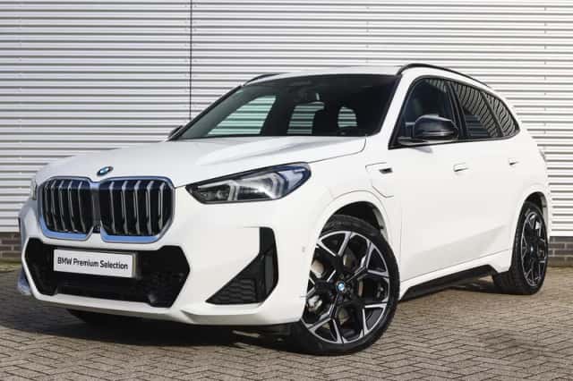 BMW X1 (2023) thumbnail 1