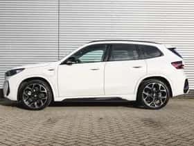 BMW X1 (2023) thumbnail 3