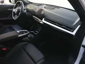 BMW X1 (2023) thumbnail 4