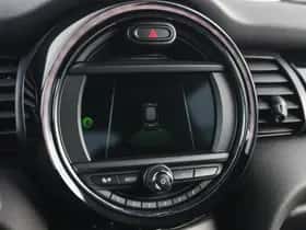 MINI Hatchback (2021) thumbnail 21