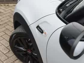 MINI Hatchback (2021) thumbnail 27