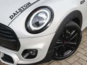 MINI Hatchback (2021) thumbnail 6