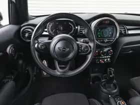 MINI Hatchback (2021) thumbnail 9