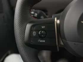 MINI Hatchback (2025) thumbnail 11