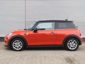 MINI Hatchback (2018) thumbnail 7