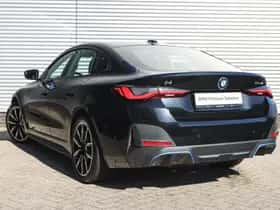 BMW i4 (2023) thumbnail 2