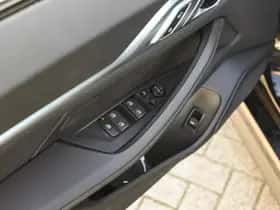 BMW i4 (2023) thumbnail 12