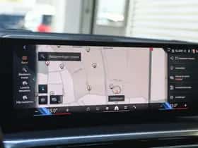 BMW i4 (2023) thumbnail 18
