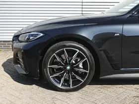 BMW i4 (2023) thumbnail 4