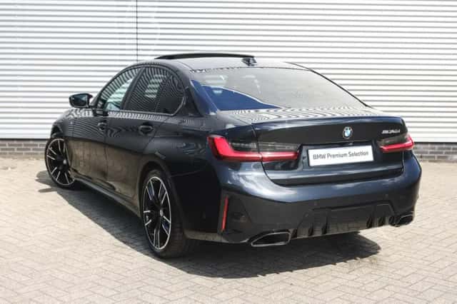 BMW 3-Serie (2024) thumbnail 2