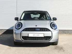 MINI Hatchback (2026) thumbnail 3