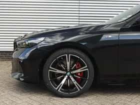 BMW i5 (2026) thumbnail 4