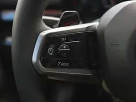 BMW i5 (2026) thumbnail 17