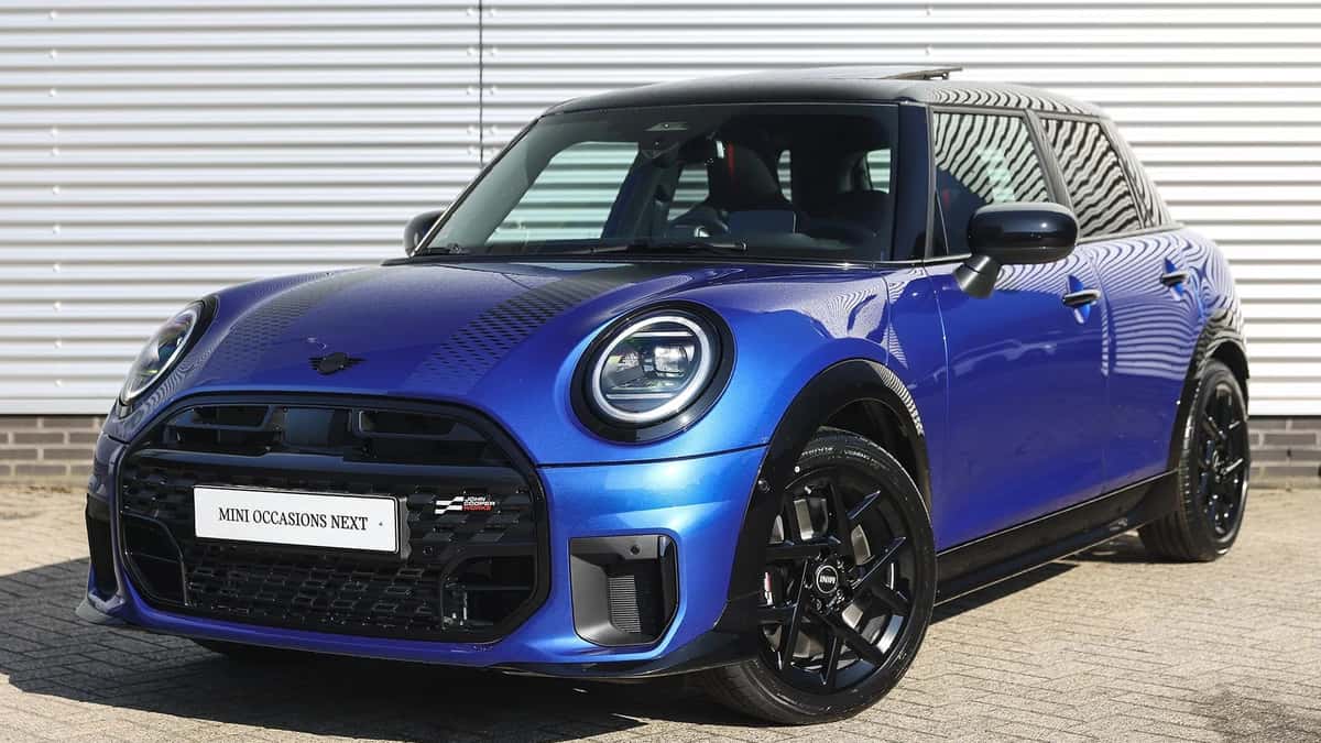 MINI Hatchback (2025) — foto 1