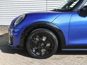 MINI Hatchback (2025) thumbnail 5
