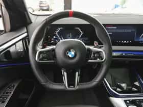 BMW X3 (2024) thumbnail 3