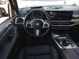 BMW X7 (2026) thumbnail 3