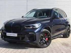 BMW X5 (2021)