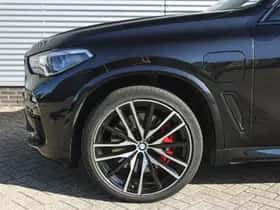 BMW X5 (2021) thumbnail 4