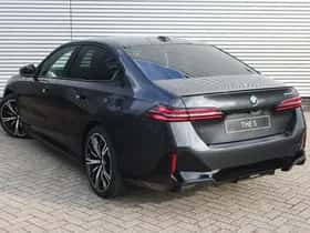 BMW i5 (2026) thumbnail 2