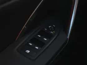 BMW iX1 (2026) thumbnail 9