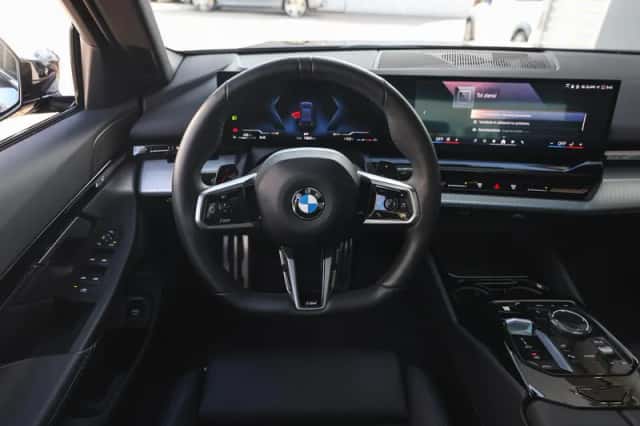 BMW 5-Serie (2025) thumbnail 3