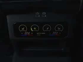 BMW i5 (2026) thumbnail 11