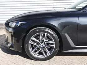 BMW i4 (2026) thumbnail 5