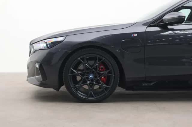 BMW 5-Serie (2025) thumbnail 4