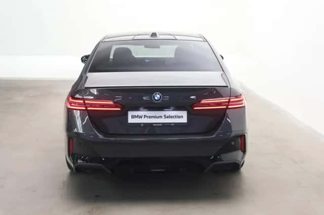 BMW 5-Serie (2025) thumbnail 6