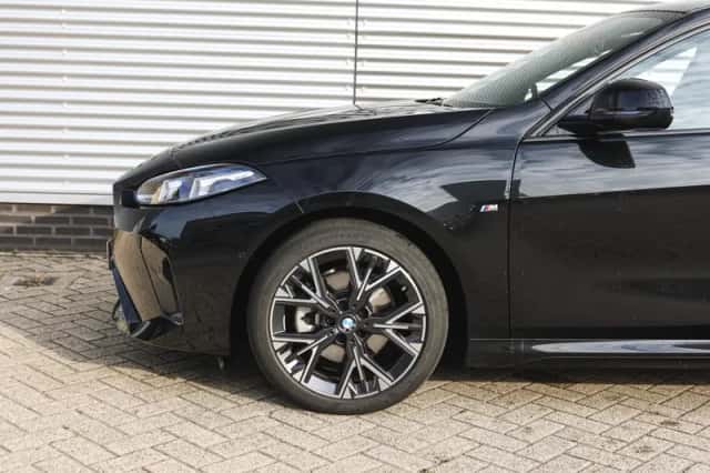 BMW 1-Serie (2025) thumbnail 4