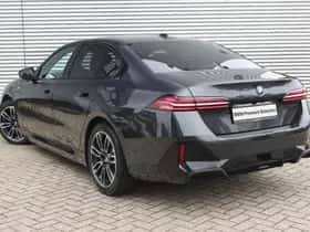 BMW 5-Serie (2024) thumbnail 2