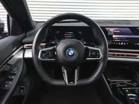 BMW 5-Serie (2025) thumbnail 3