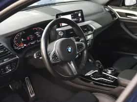 BMW X4 (2021) thumbnail 9
