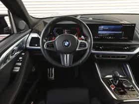 BMW XM (2025) thumbnail 3