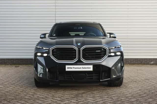 BMW XM (2025) thumbnail 5