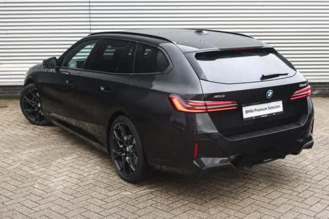 BMW 5-Serie (2025) thumbnail 2