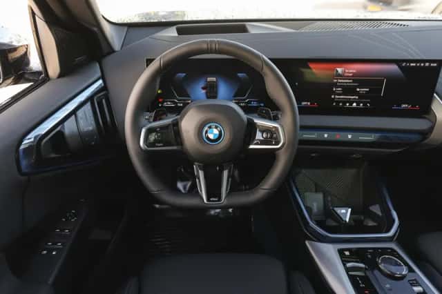 BMW X3 (2025) thumbnail 3