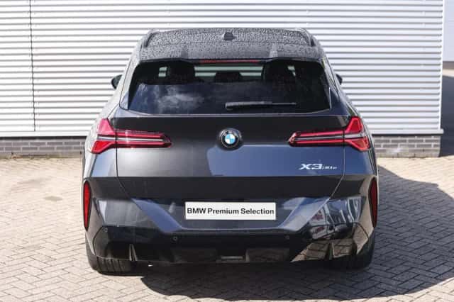 BMW X3 (2025) thumbnail 6