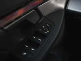 BMW i5 (2025) thumbnail 8