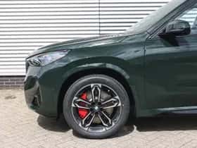 BMW iX1 (2025) thumbnail 4