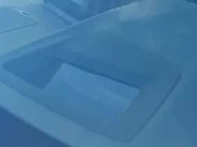 BMW iX3 (2021) thumbnail 28