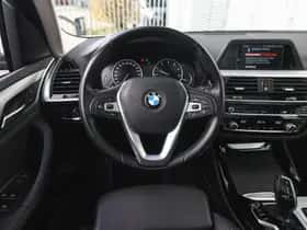 BMW X3 (2018) thumbnail 3