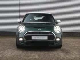 MINI Cooper (2018) thumbnail 5