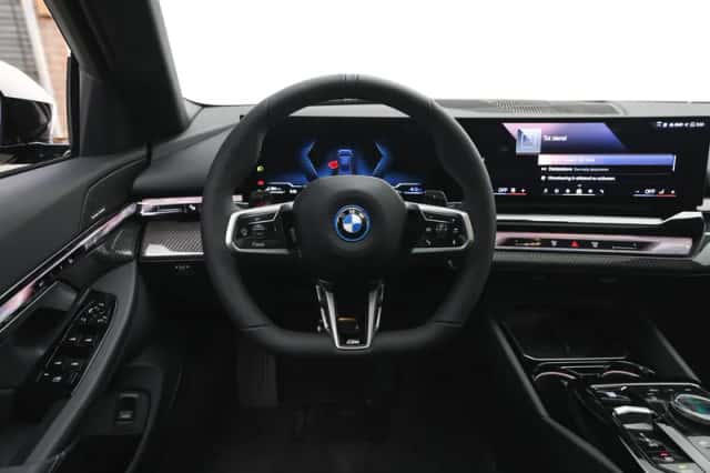 BMW 5-Serie (2026) thumbnail 3