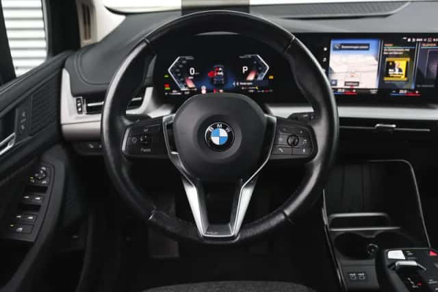 BMW 2-Serie (2023) thumbnail 3